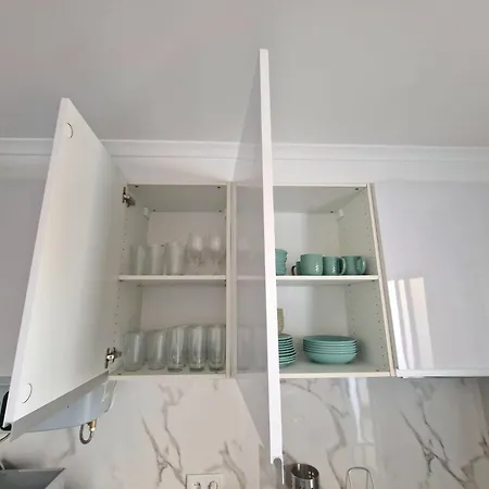 Appartamento Vilanova, T0 - Modern Flat At Oura On The Strip With Balcony With View To The Pool, Pool Access, Lift And Air Conditioning Albufeira